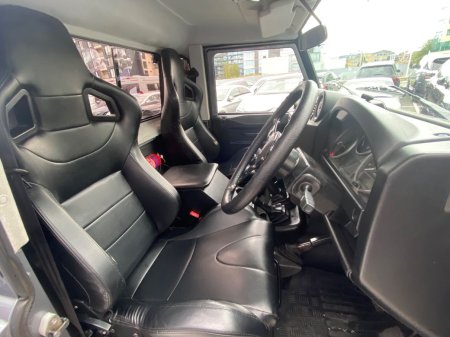 2011 Land Rover Defender - photo 16