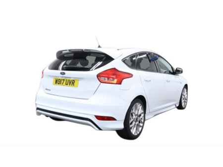 2017 Ford Focus - photo 2