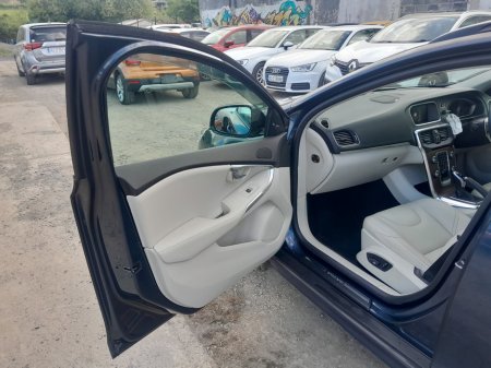 2017 Volvo V40 - photo 10