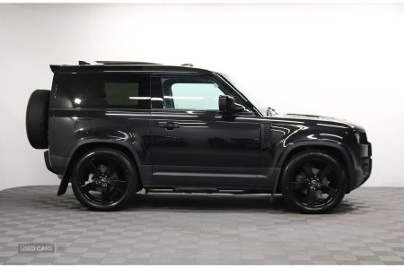 2023 Land Rover Defender - photo 8