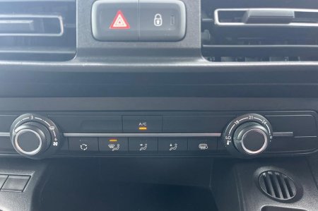 2025 Peugeot Partner - photo 30