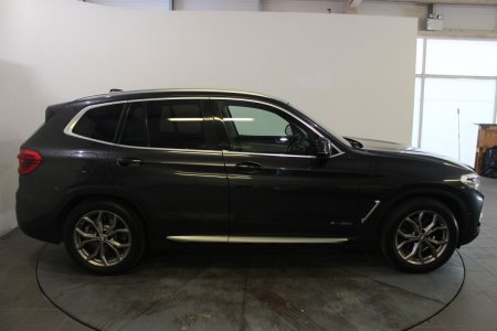 2018 BMW X3 - photo 2