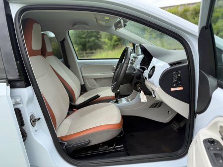 2013 Volkswagen up! - photo 17