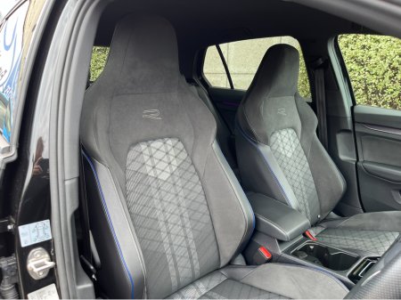 2024 Volkswagen Golf - photo 11