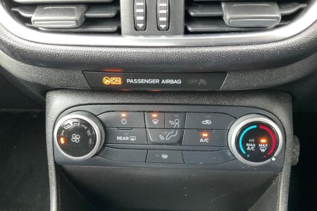 2019 Ford Fiesta - photo 27