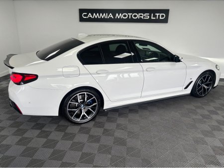 2021 BMW 5-Series - photo 8