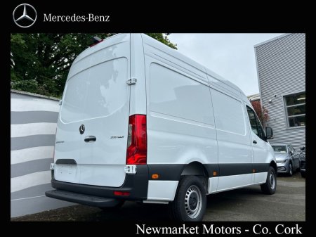 2027 Mercedes-Benz Sprinter - photo 14