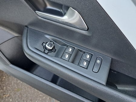 2024 Opel Astra - photo 31
