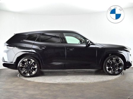 2025 BMW XM - photo 23