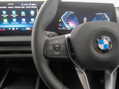2026 BMW 1-Series - photo 16