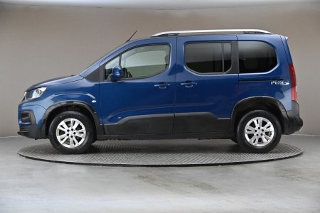 2021 Peugeot Rifter - photo 11