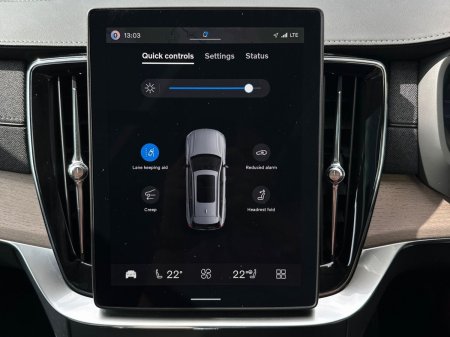 2025 Volvo XC90 - photo 28