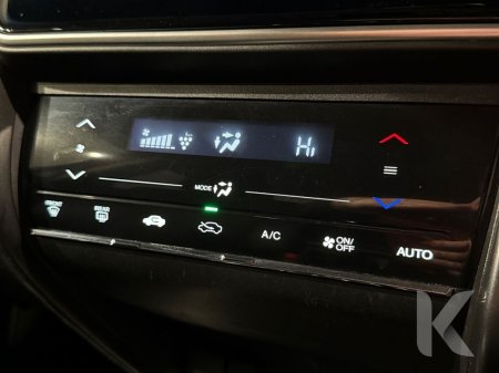2019 Honda Grace - photo 20