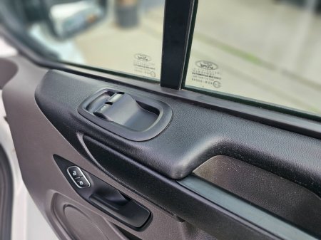 2020 Ford Transit Custom - photo 17