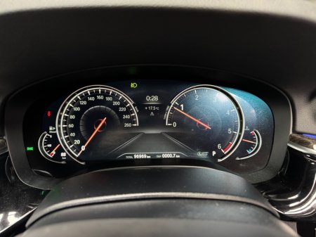 2017 BMW 5-Series - photo 31