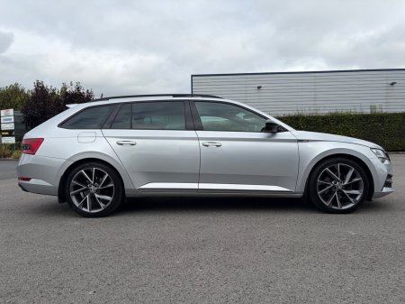 2022 Skoda Superb - photo 6