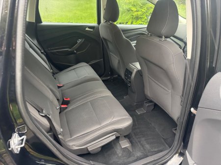 2017 Ford Kuga - photo 8
