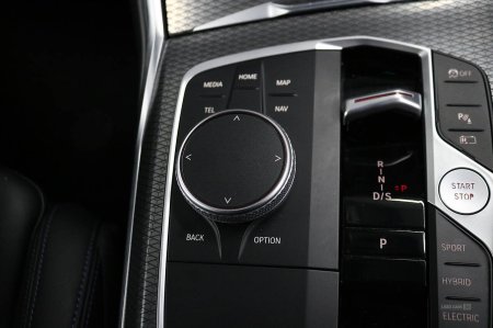 2023 BMW 3-Series - photo 29