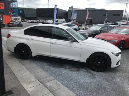 2017 BMW 3-Series - photo 21