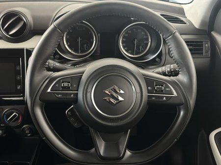 2024 Suzuki Swift - photo 21