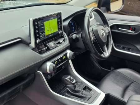 2022 Toyota RAV4 - photo 10