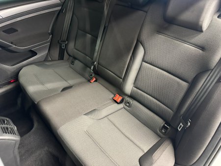 2018 Volkswagen Golf - photo 20