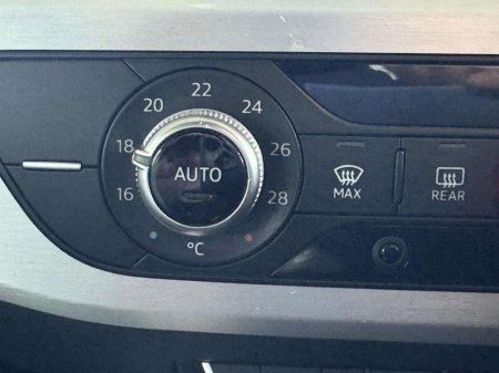 2016 Audi A4 - photo 24