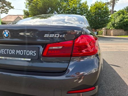 2020 BMW 5-Series - photo 22