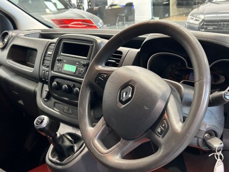 2021 Renault Trafic - photo 9