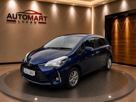 2019 Toyota Vitz - photo 4