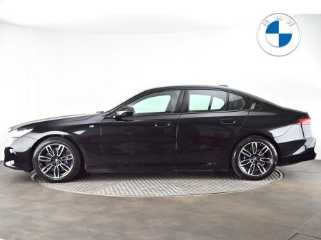 2024 BMW i5 - photo 3
