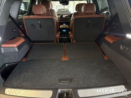 2026 Cadillac Vistiq - photo 37