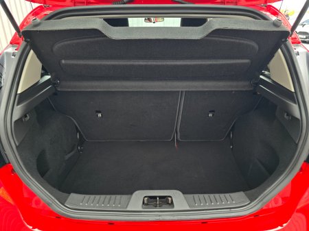 2015 Ford Fiesta - photo 21