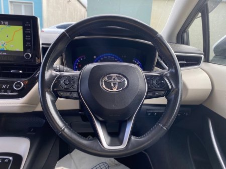 2021 Toyota Corolla - photo 12