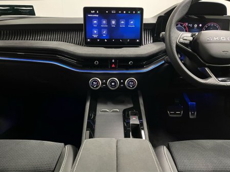 2026 Skoda Superb - photo 18