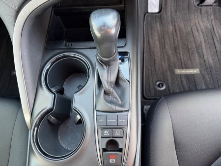 2023 Toyota Camry - photo 24