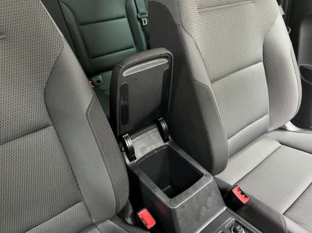 2019 Volkswagen Golf - photo 38