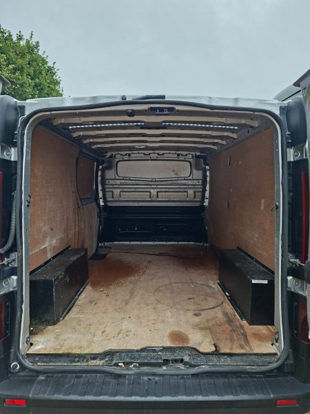 2019 Nissan NV300 - photo 7