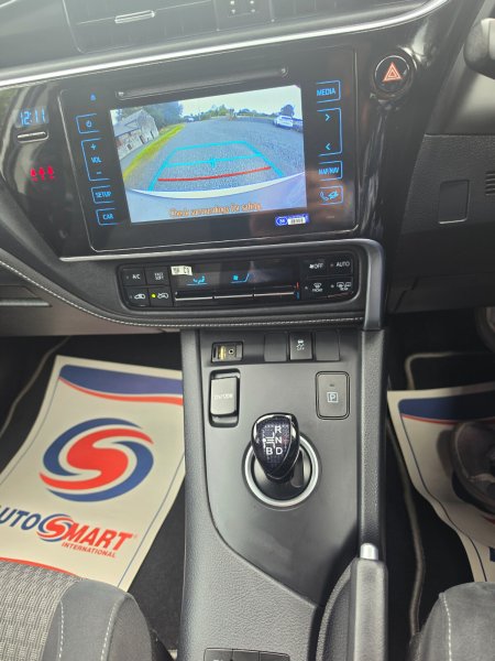 2018 Toyota Auris - photo 14