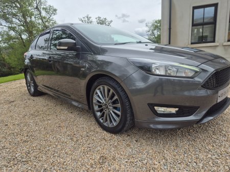 2018 Ford Focus - photo 5