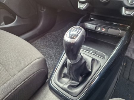 2017 Kia Rio - photo 26