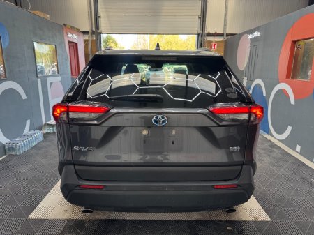 2021 Toyota RAV4 - photo 4