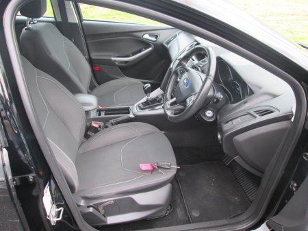 2016 Ford Focus - photo 12