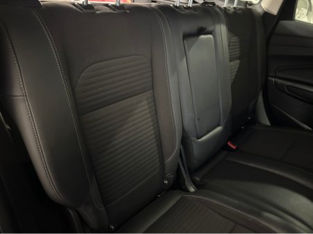 2017 Ford Kuga - photo 20