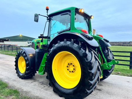 2008 John Deere 7530 - photo 13
