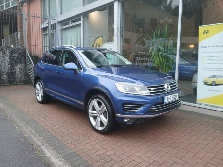 2018 Volkswagen Touareg R-LINE CV 3.0 TDI 262 Bhp, Reef Blue met, 2 Owners, No Vat.