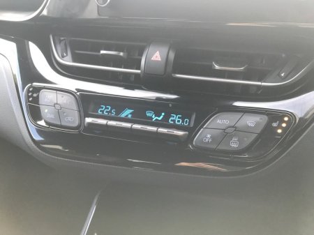 2023 Toyota C-HR - photo 13