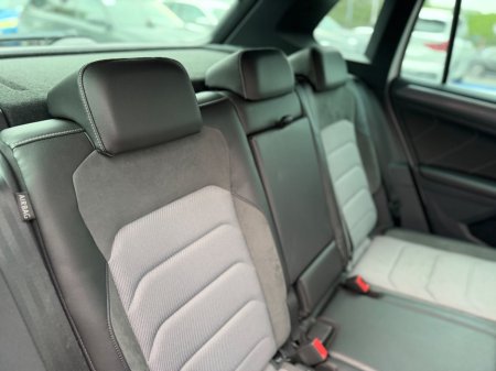 2018 Volkswagen Tiguan - photo 36