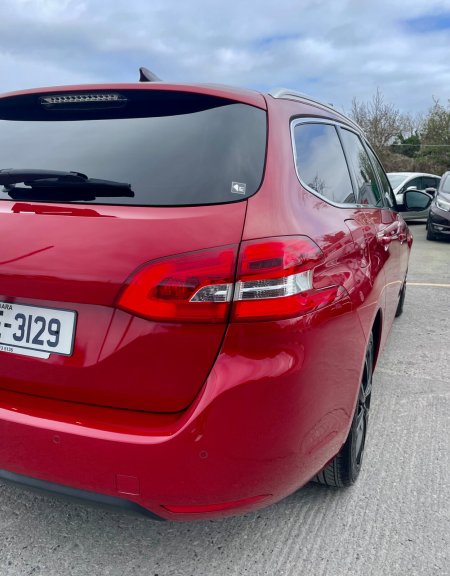 2018 Peugeot 308 - photo 11