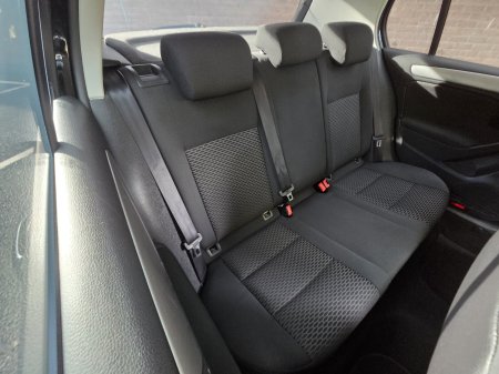 2011 Volkswagen Golf - photo 21